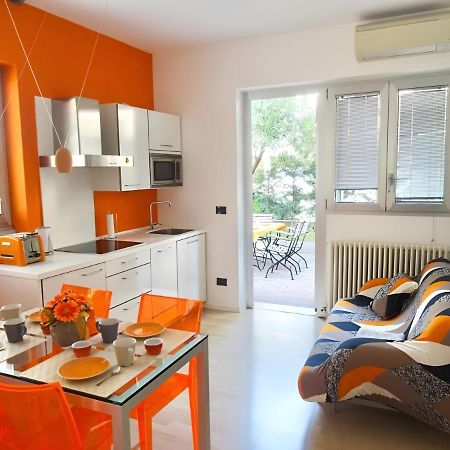 Orange Breeze Apartment Riva del Garda Ngoại thất bức ảnh