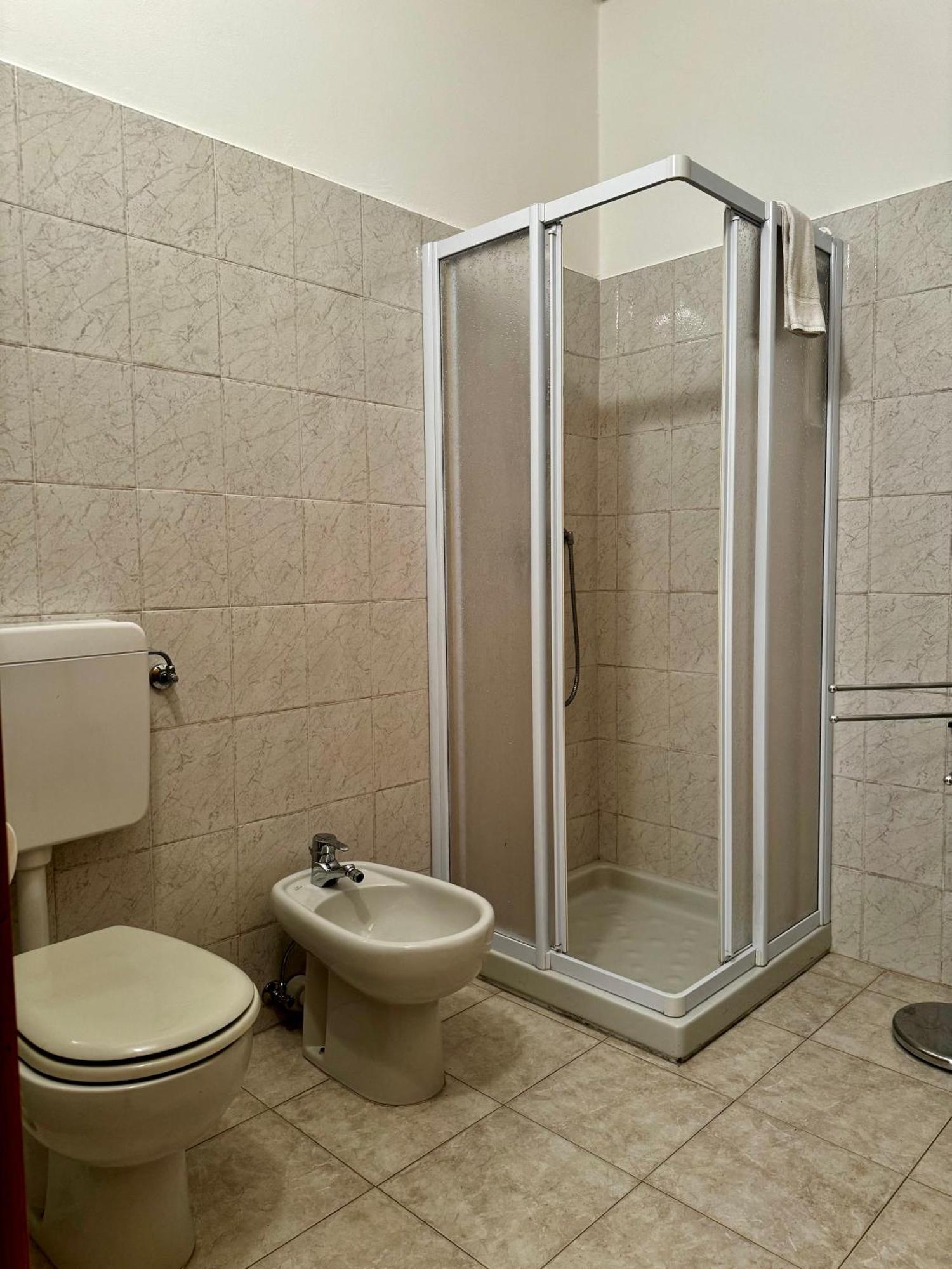 Orange Breeze Apartment Riva del Garda Ngoại thất bức ảnh
